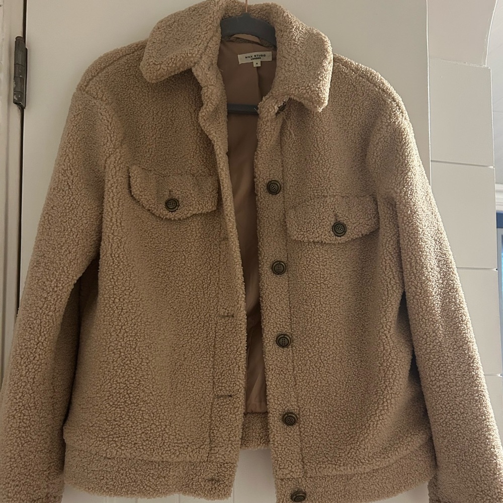 Max Studio Women's Faux Fur Jacket
Size Small